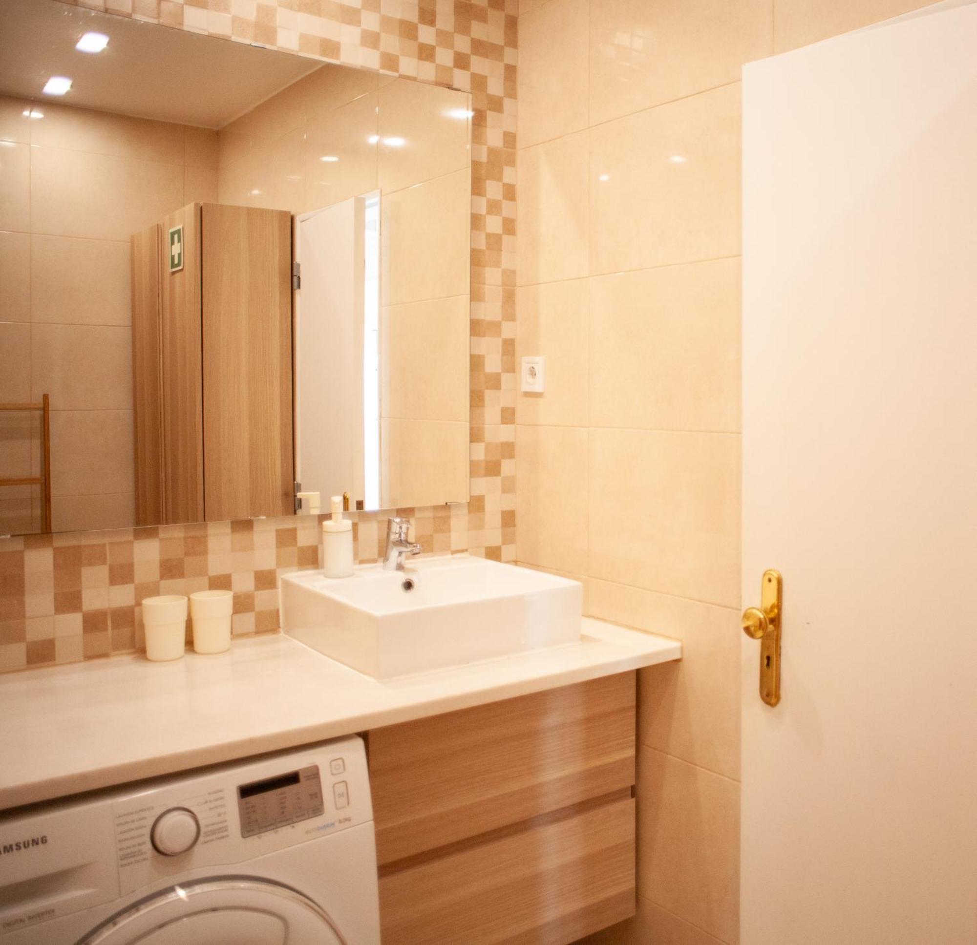 Just4U Apartment 2 Almada Eksteriør bilde